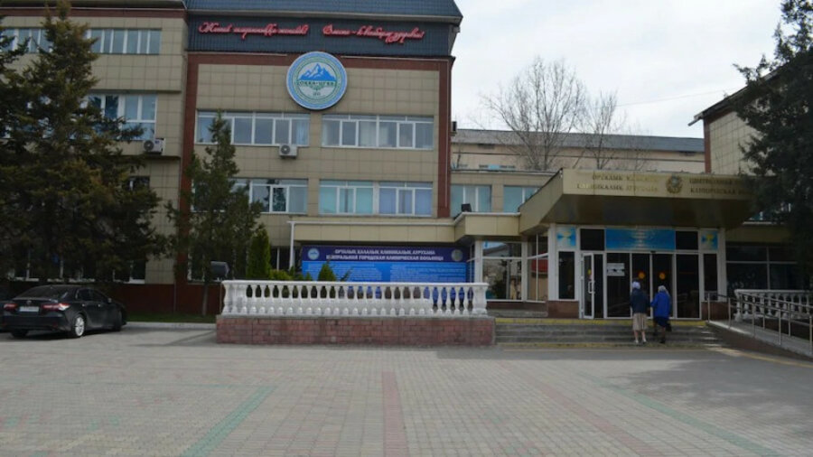 Скандал с медиками в Алматы обрастает новыми подробностями 