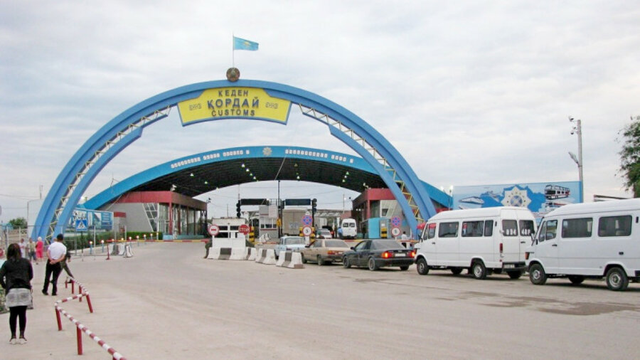 Погранпост «Кордай» временно закрыли для автотранспорта 