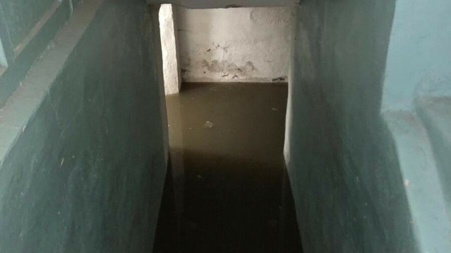 Кокшетаускую больницу затопило нечистотами 